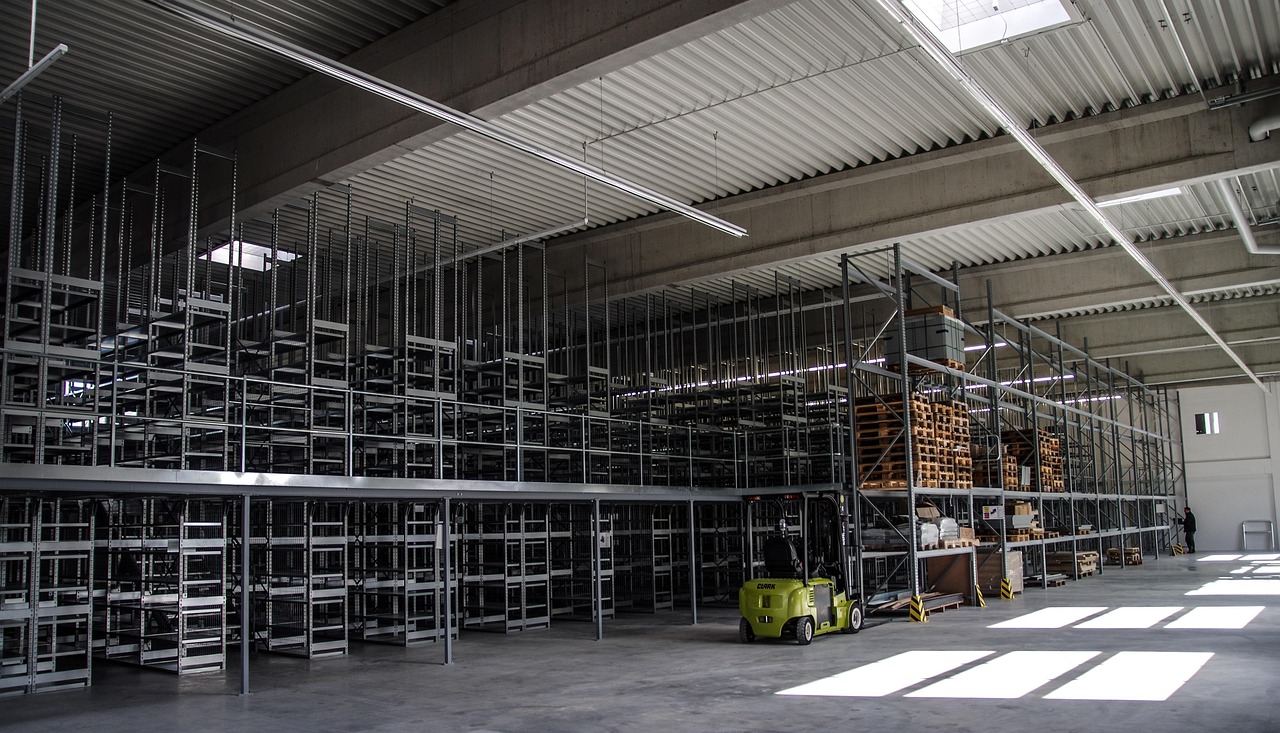 Selective vs. Drive-In Racking: Which Is Right? warehouse resource